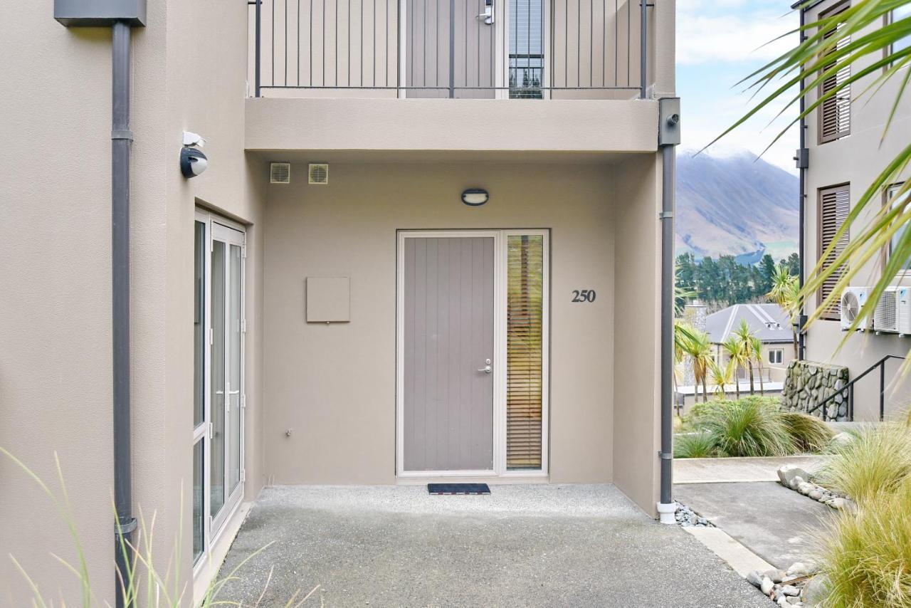 High Country Villa 250 - Terrace Downs Windwhistle Экстерьер фото